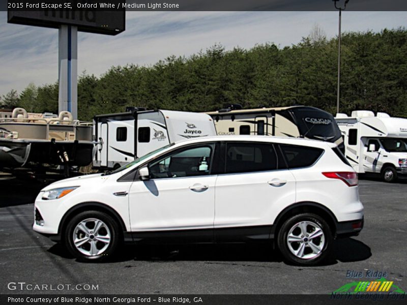 Oxford White / Medium Light Stone 2015 Ford Escape SE