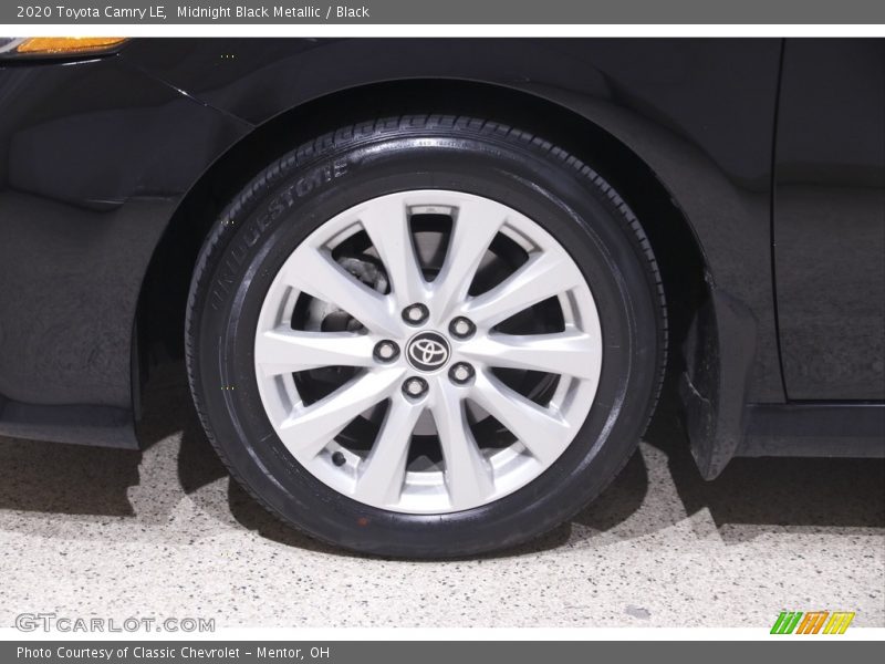 Midnight Black Metallic / Black 2020 Toyota Camry LE