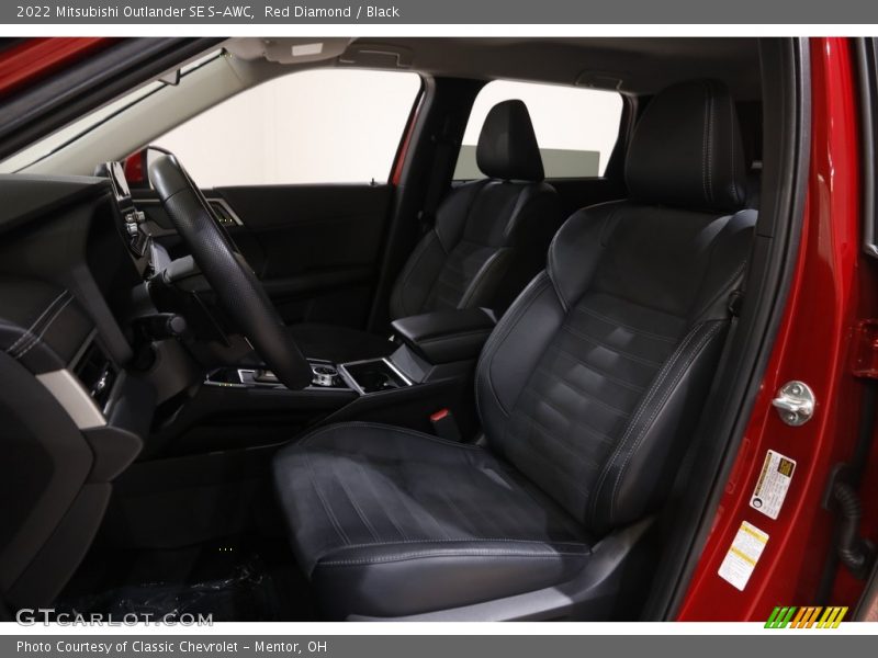 Red Diamond / Black 2022 Mitsubishi Outlander SE S-AWC