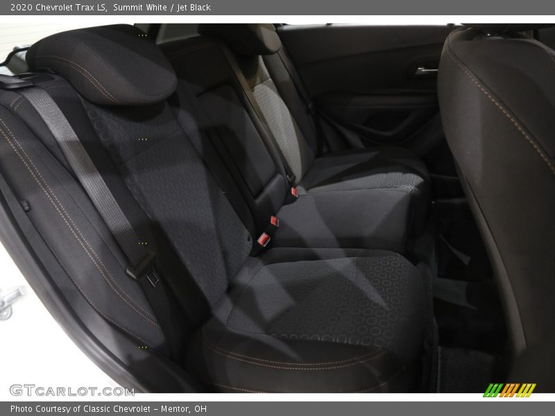 Summit White / Jet Black 2020 Chevrolet Trax LS