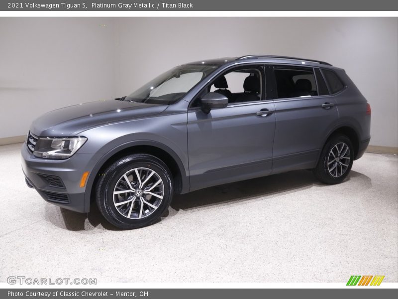 Platinum Gray Metallic / Titan Black 2021 Volkswagen Tiguan S
