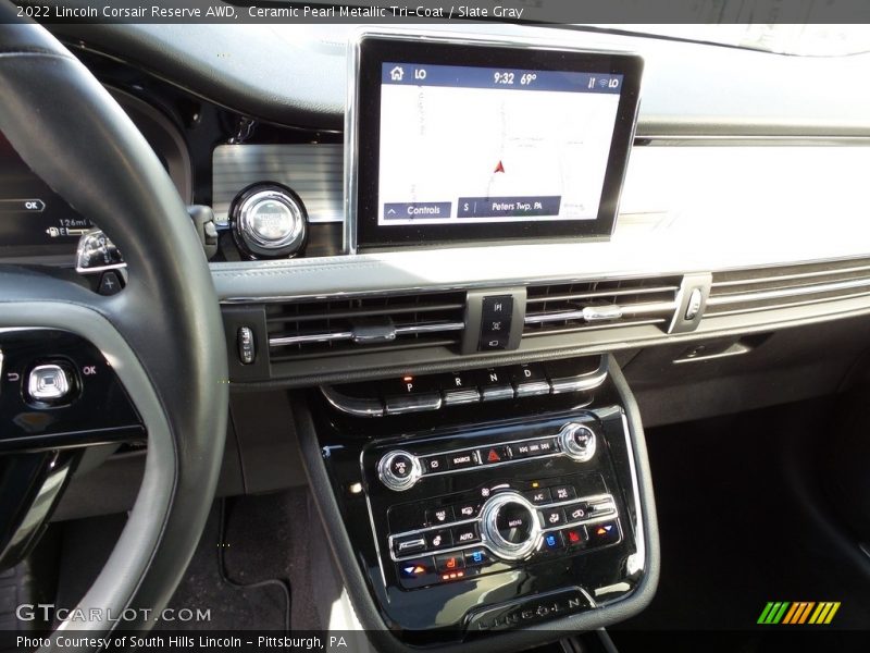 Ceramic Pearl Metallic Tri-Coat / Slate Gray 2022 Lincoln Corsair Reserve AWD