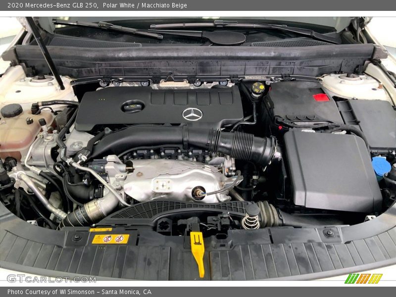 Polar White / Macchiato Beige 2020 Mercedes-Benz GLB 250