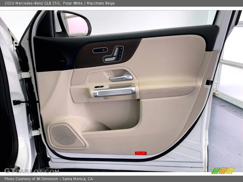 Polar White / Macchiato Beige 2020 Mercedes-Benz GLB 250