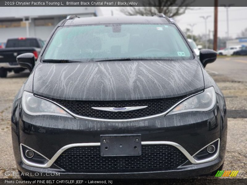 Brilliant Black Crystal Pearl / Black/Alloy 2019 Chrysler Pacifica Touring L