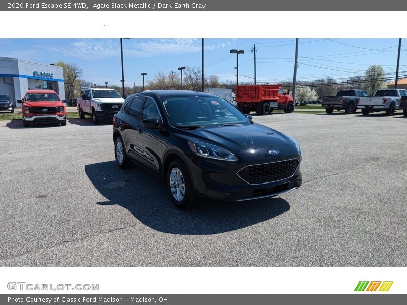 Agate Black Metallic / Dark Earth Gray 2020 Ford Escape SE 4WD
