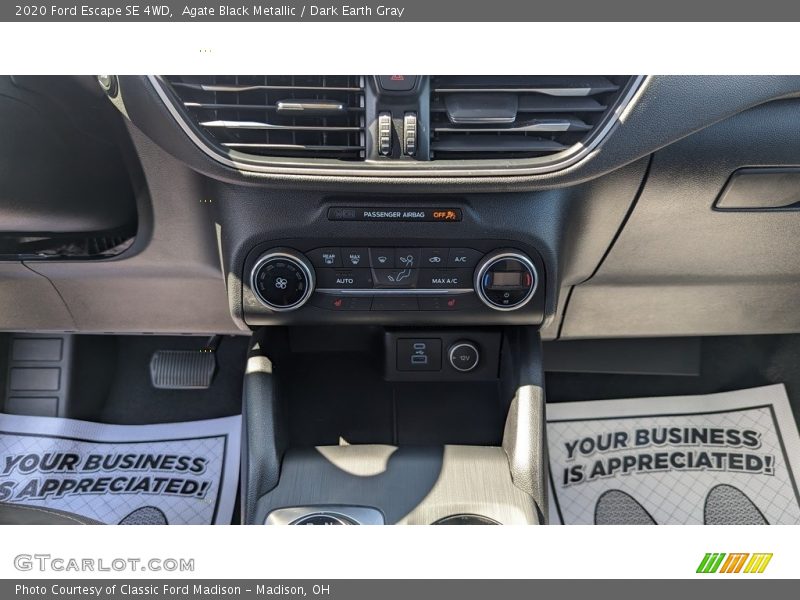 Agate Black Metallic / Dark Earth Gray 2020 Ford Escape SE 4WD