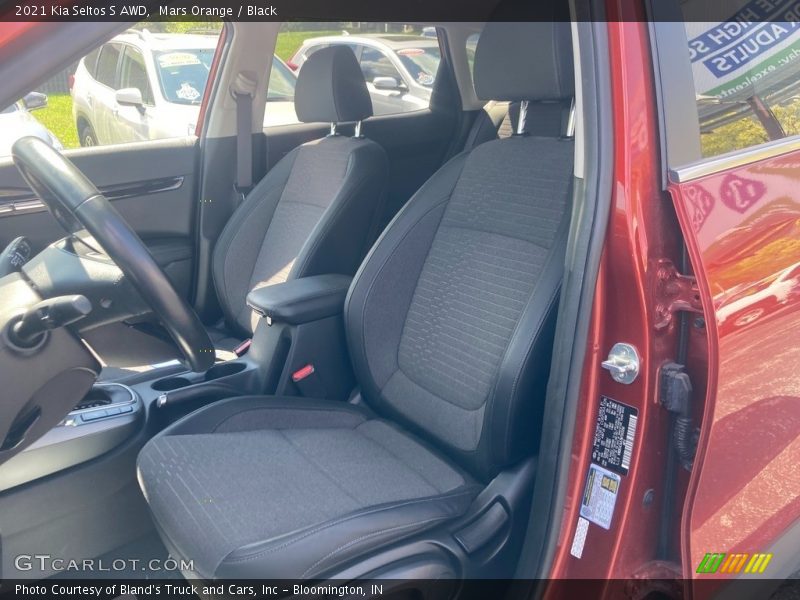 Mars Orange / Black 2021 Kia Seltos S AWD