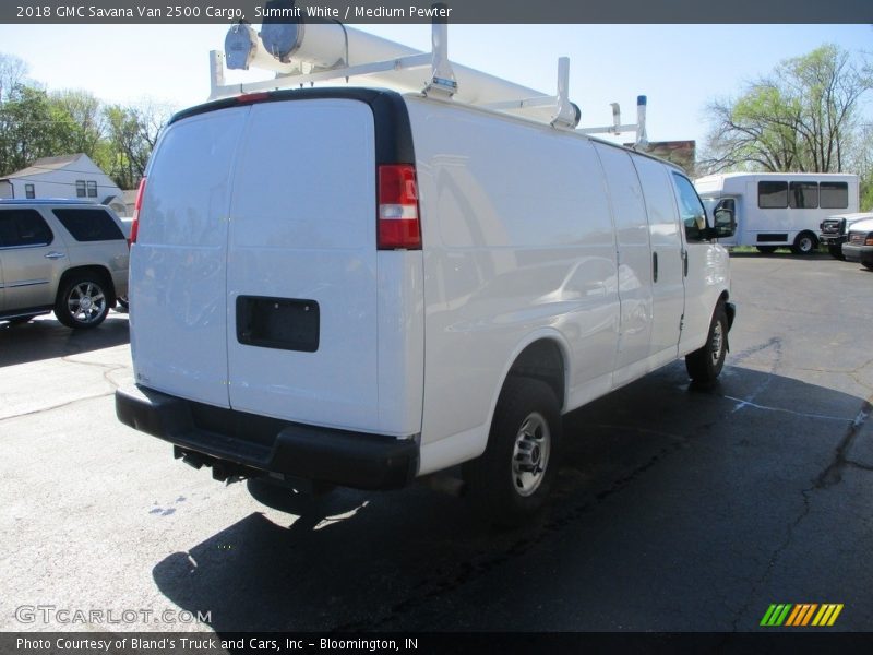 Summit White / Medium Pewter 2018 GMC Savana Van 2500 Cargo