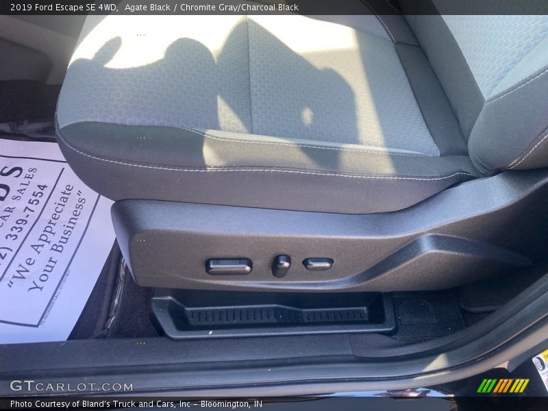 Agate Black / Chromite Gray/Charcoal Black 2019 Ford Escape SE 4WD