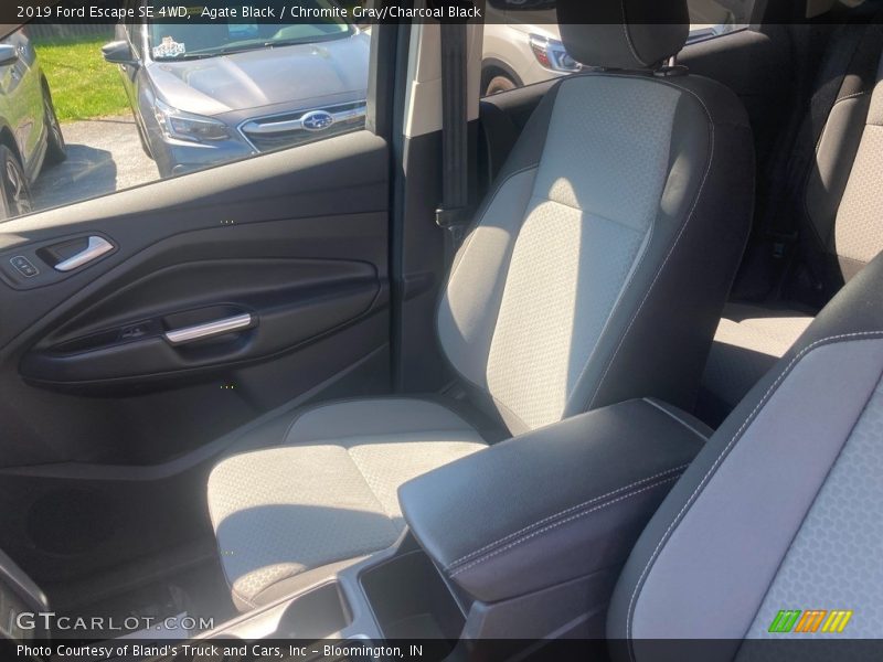 Agate Black / Chromite Gray/Charcoal Black 2019 Ford Escape SE 4WD