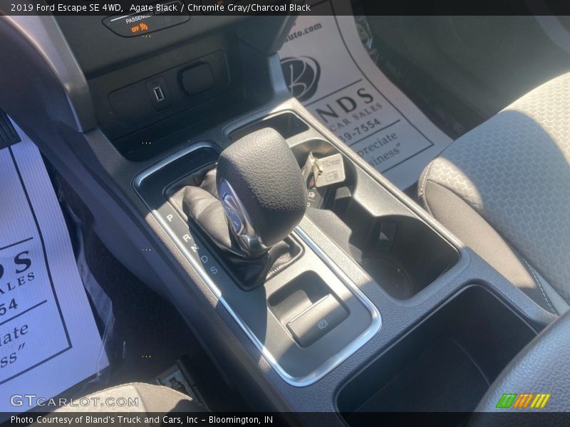 Agate Black / Chromite Gray/Charcoal Black 2019 Ford Escape SE 4WD