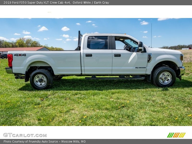 Oxford White / Earth Gray 2019 Ford F350 Super Duty XLT Crew Cab 4x4