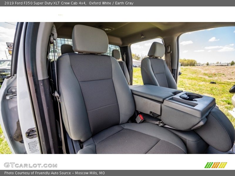 Oxford White / Earth Gray 2019 Ford F350 Super Duty XLT Crew Cab 4x4