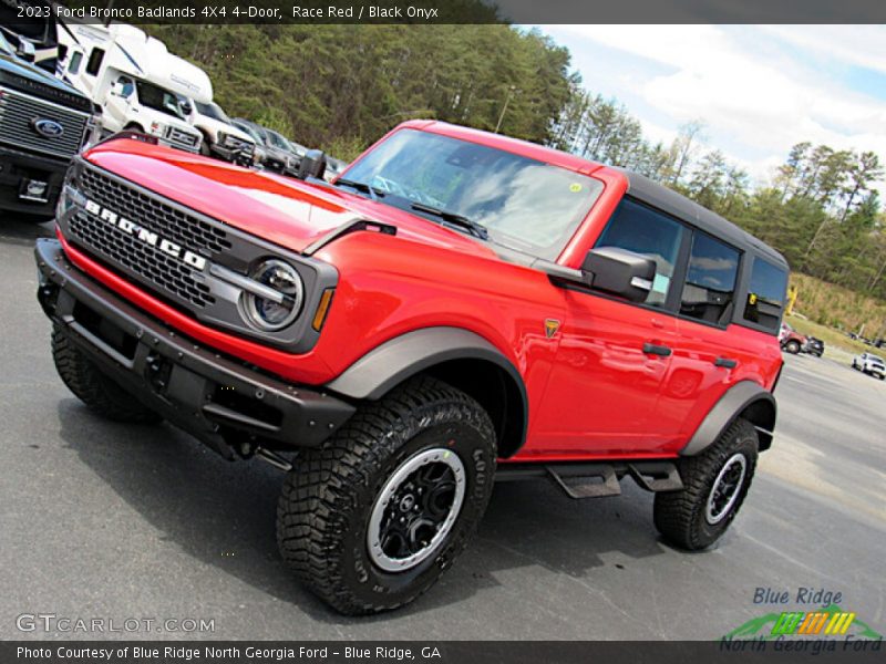 Race Red / Black Onyx 2023 Ford Bronco Badlands 4X4 4-Door