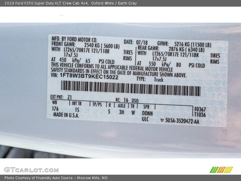 Oxford White / Earth Gray 2019 Ford F350 Super Duty XLT Crew Cab 4x4