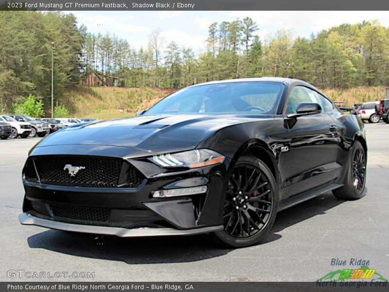 Front 3/4 View of 2023 Mustang GT Premium Fastback