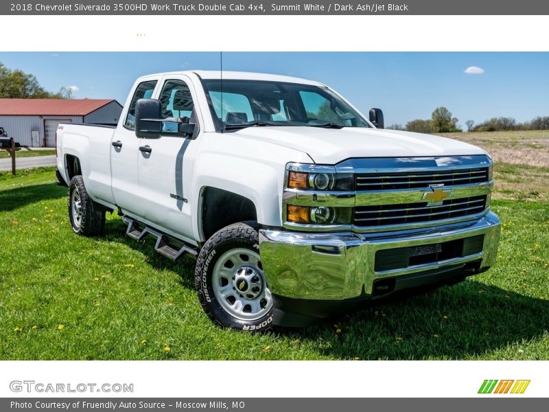 Front 3/4 View of 2018 Silverado 3500HD Work Truck Double Cab 4x4