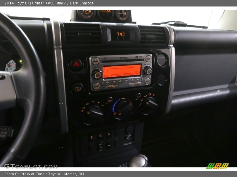 Black / Dark Charcoal 2014 Toyota FJ Cruiser 4WD