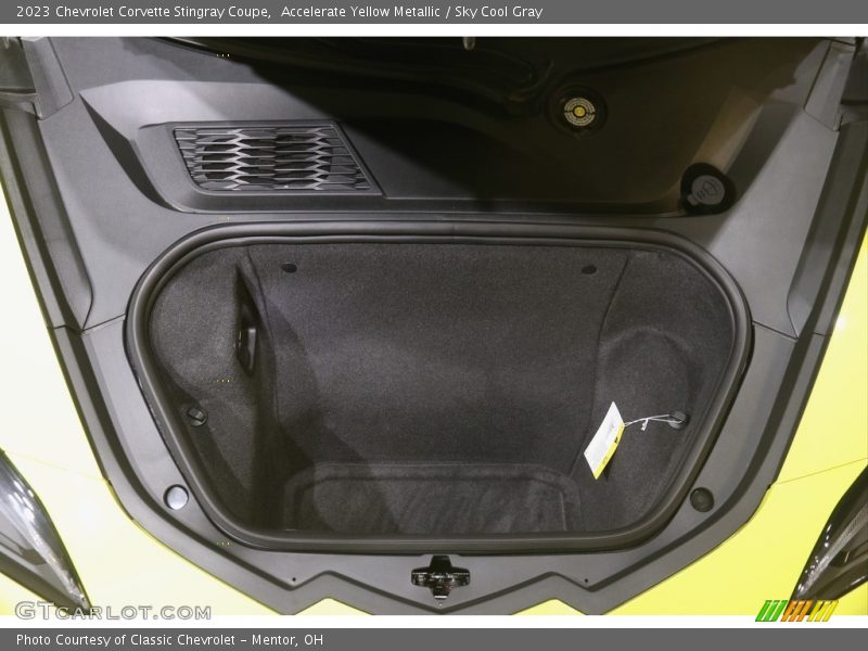  2023 Corvette Stingray Coupe Trunk