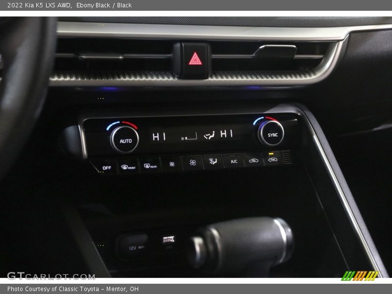 Ebony Black / Black 2022 Kia K5 LXS AWD
