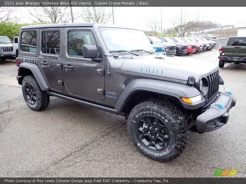 Front 3/4 View of 2023 Wrangler Unlimited Willys 4XE Hybrid