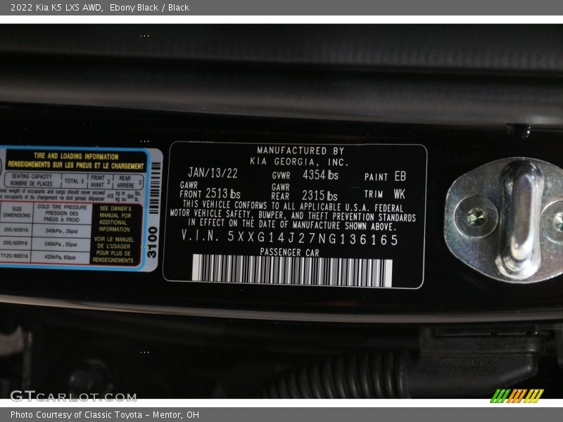 Ebony Black / Black 2022 Kia K5 LXS AWD