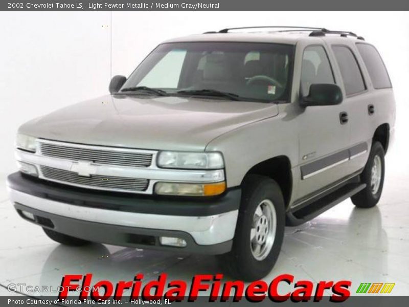 Light Pewter Metallic / Medium Gray/Neutral 2002 Chevrolet Tahoe LS