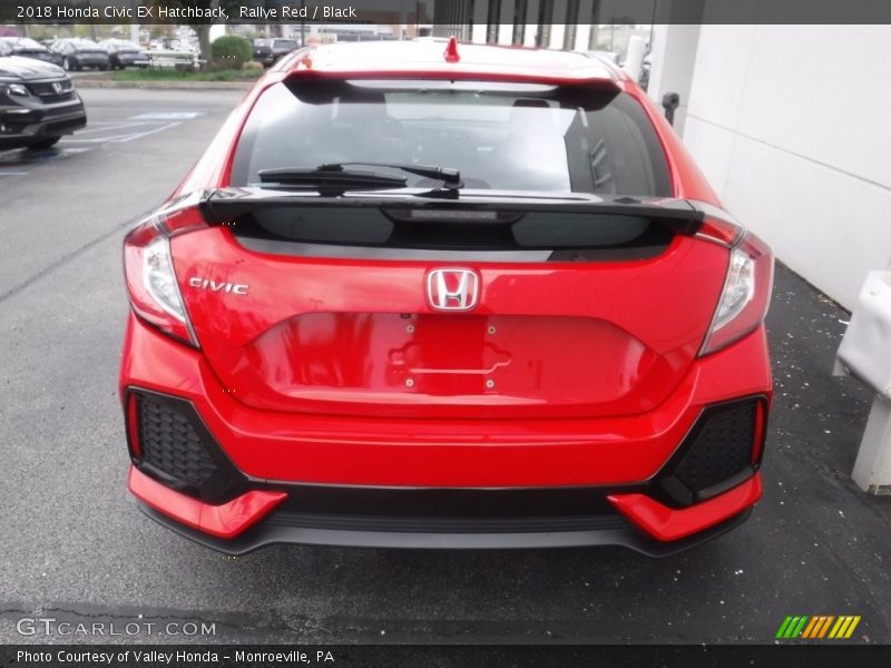 Rallye Red / Black 2018 Honda Civic EX Hatchback