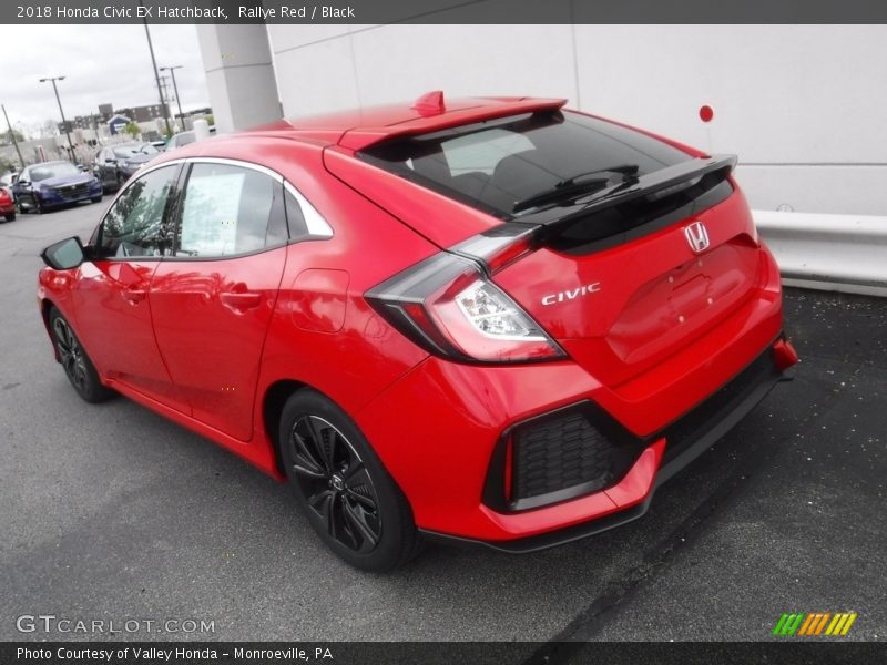 Rallye Red / Black 2018 Honda Civic EX Hatchback