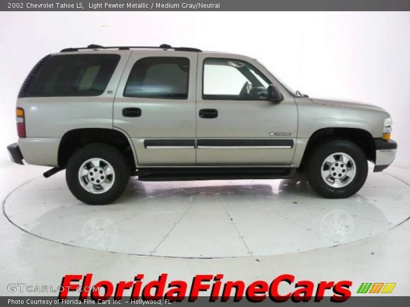 Light Pewter Metallic / Medium Gray/Neutral 2002 Chevrolet Tahoe LS