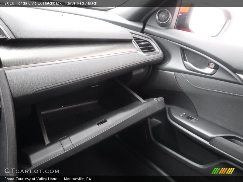 Rallye Red / Black 2018 Honda Civic EX Hatchback