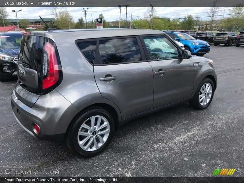 Titanium Gray / Black 2019 Kia Soul +