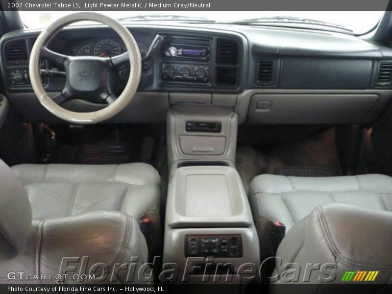 Light Pewter Metallic / Medium Gray/Neutral 2002 Chevrolet Tahoe LS