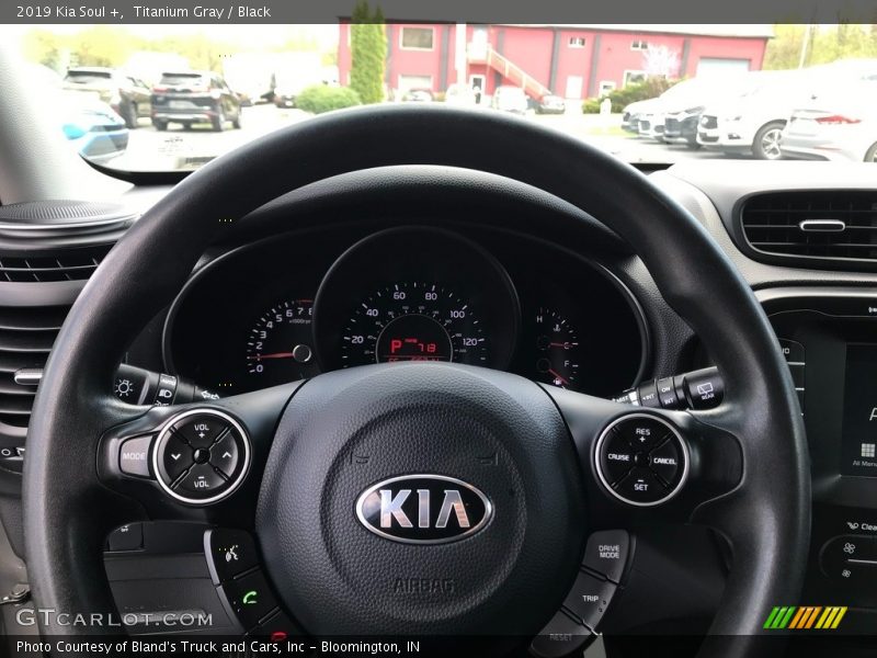 Titanium Gray / Black 2019 Kia Soul +