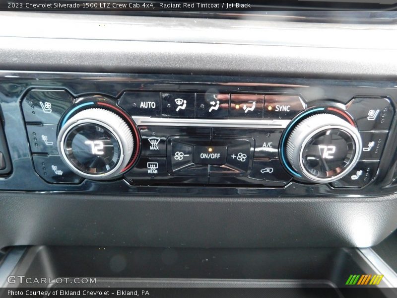 Controls of 2023 Silverado 1500 LTZ Crew Cab 4x4
