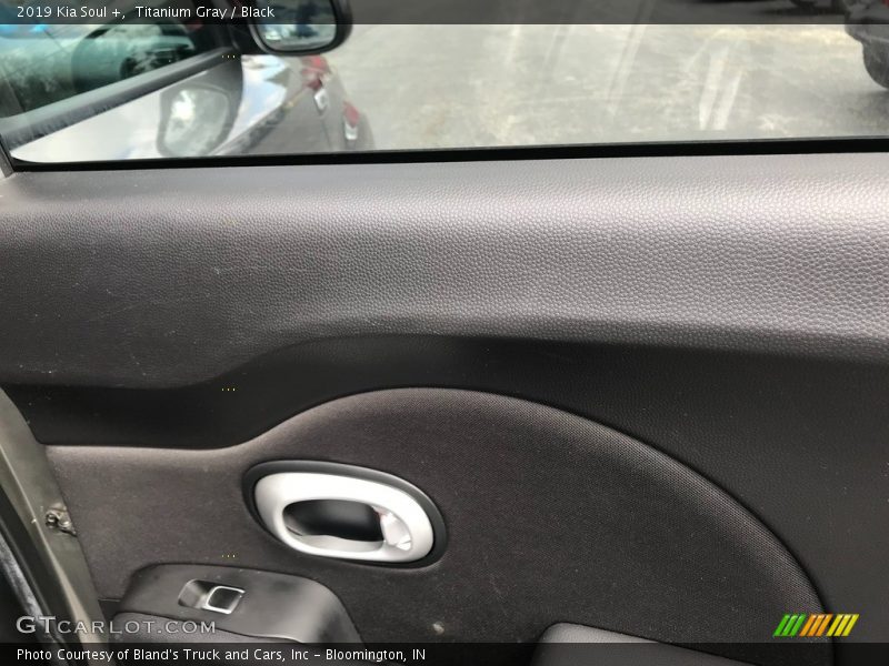 Titanium Gray / Black 2019 Kia Soul +