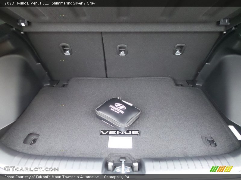 Shimmering Silver / Gray 2023 Hyundai Venue SEL