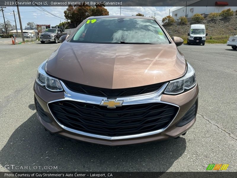 Oakwood Metallic / Jet Black/­Galvanized 2019 Chevrolet Cruze LS