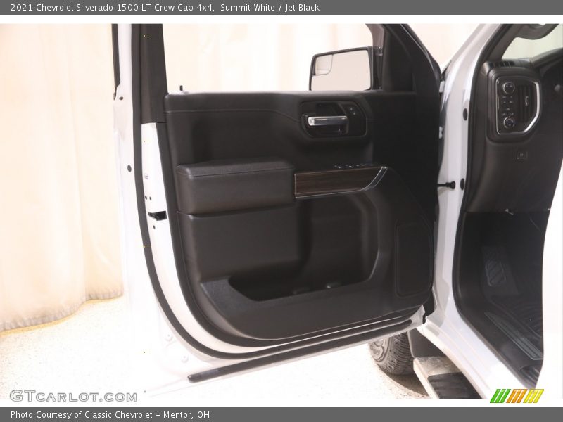 Summit White / Jet Black 2021 Chevrolet Silverado 1500 LT Crew Cab 4x4