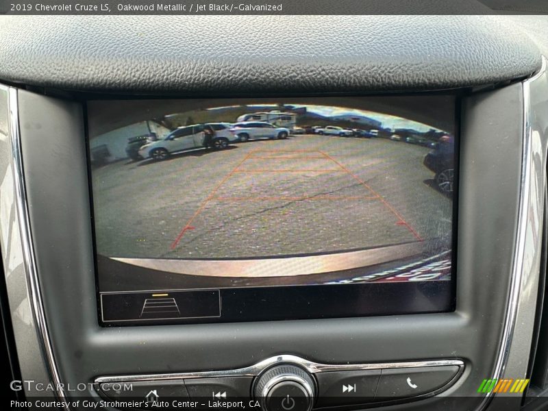 Oakwood Metallic / Jet Black/­Galvanized 2019 Chevrolet Cruze LS
