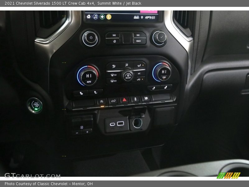 Summit White / Jet Black 2021 Chevrolet Silverado 1500 LT Crew Cab 4x4