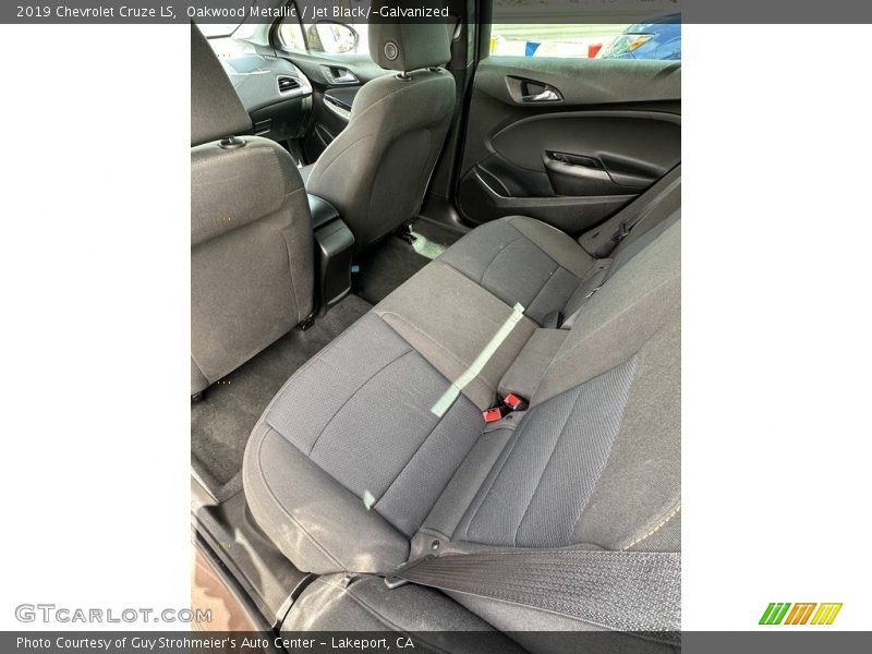 Oakwood Metallic / Jet Black/­Galvanized 2019 Chevrolet Cruze LS