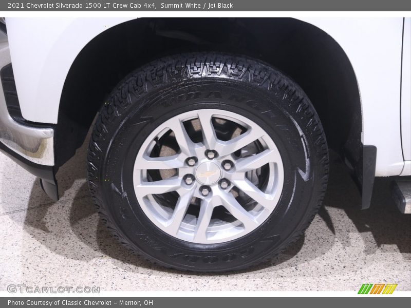 Summit White / Jet Black 2021 Chevrolet Silverado 1500 LT Crew Cab 4x4