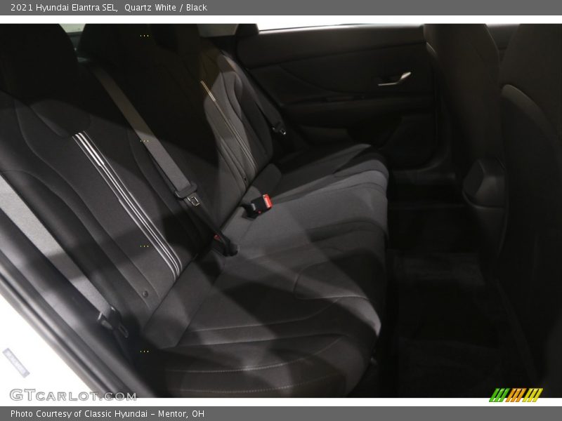 Quartz White / Black 2021 Hyundai Elantra SEL