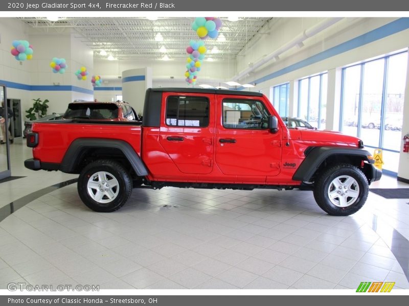 Firecracker Red / Black 2020 Jeep Gladiator Sport 4x4