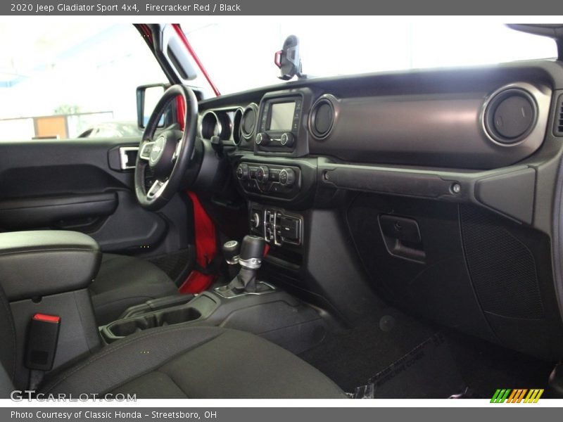 Firecracker Red / Black 2020 Jeep Gladiator Sport 4x4