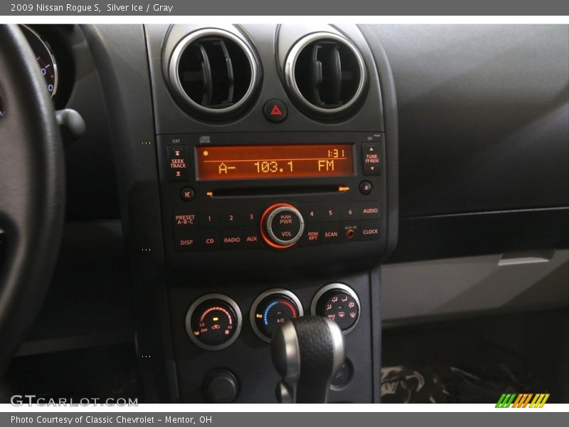 Silver Ice / Gray 2009 Nissan Rogue S