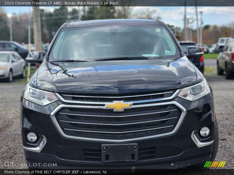Mosaic Black Metallic / Jet Black 2020 Chevrolet Traverse LT AWD