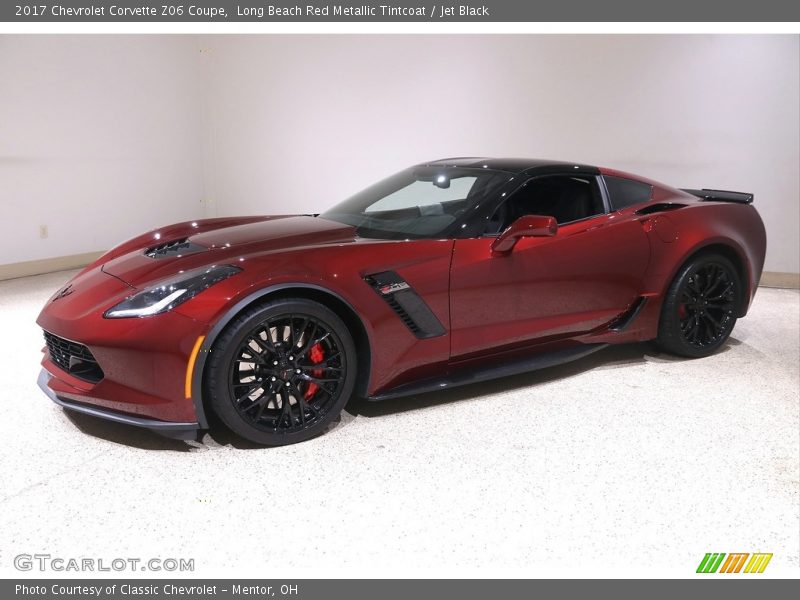 Front 3/4 View of 2017 Corvette Z06 Coupe